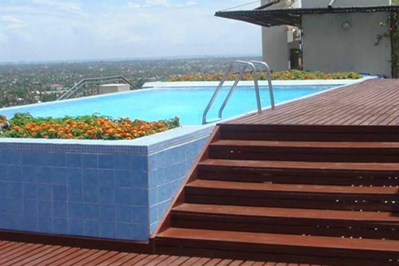 Blue Pearl Hotel & Apartments Dar es Salaam Exterior foto
